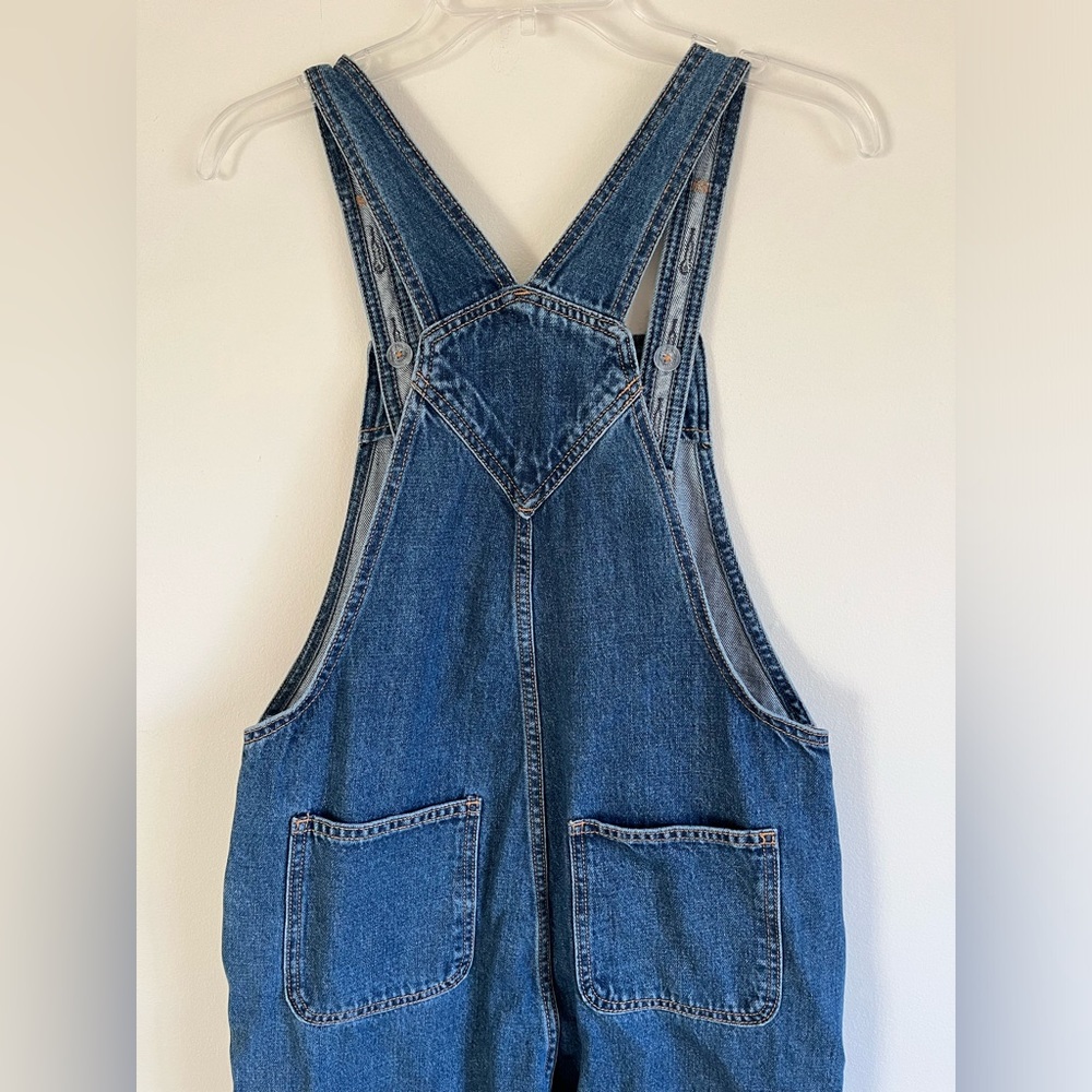 ✨NWT✨Old Navy. Medium Distressed Wash Jean Denim Overalls. Size Girls XL. - Picture 7 of 14
